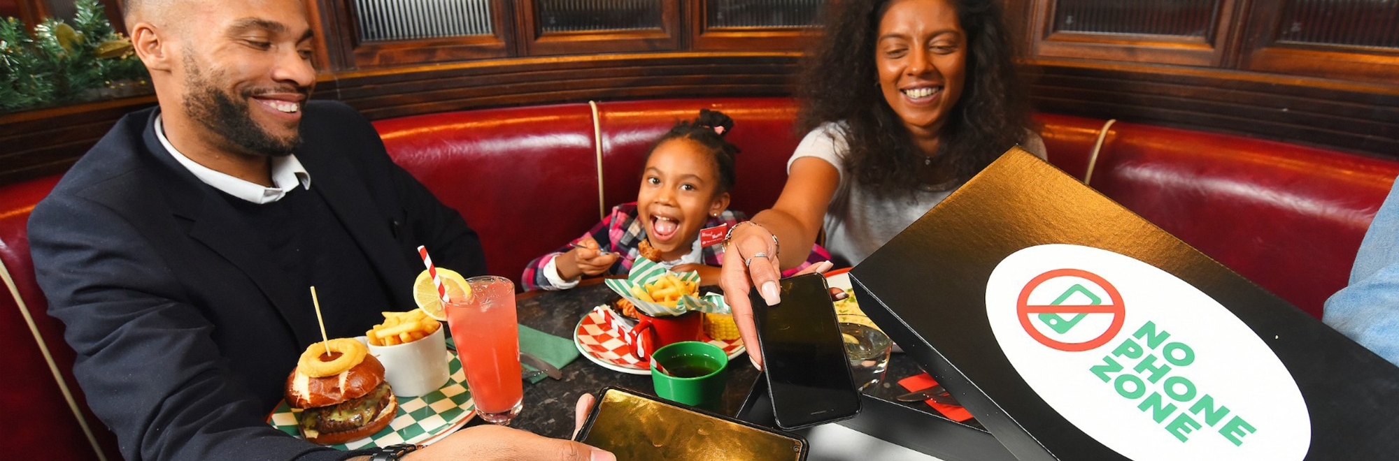 Why Frankie and Benny’s mobile phone ban gets the nation talking – properly talking